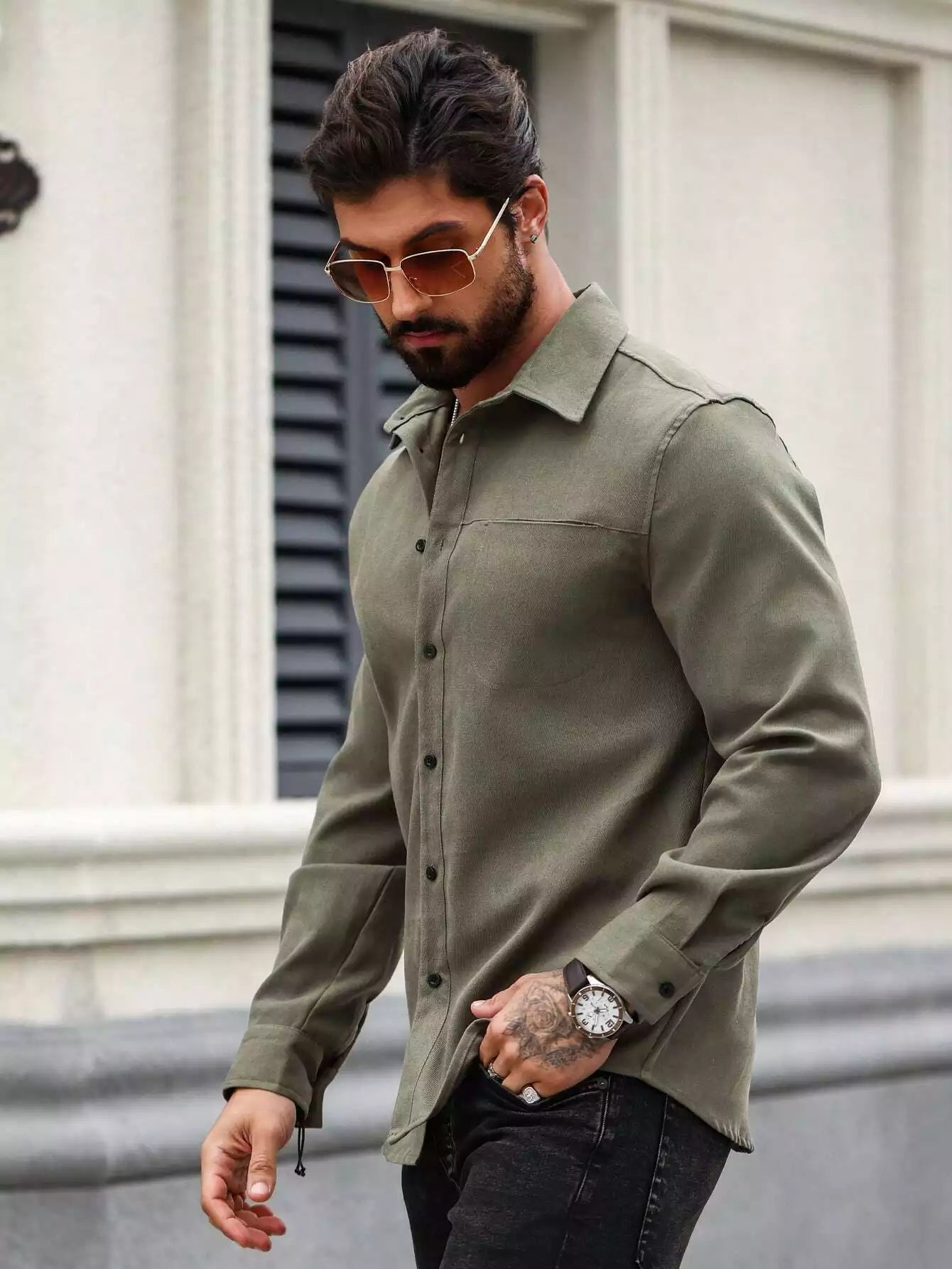 Men Spring And Summer Solid Color Loose Casual Long-Sleeved Shirt Army Green Color